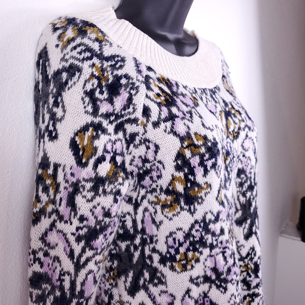 LOFT Painterly Floral Scoup Neck Sweater - Picture 5 of 8
